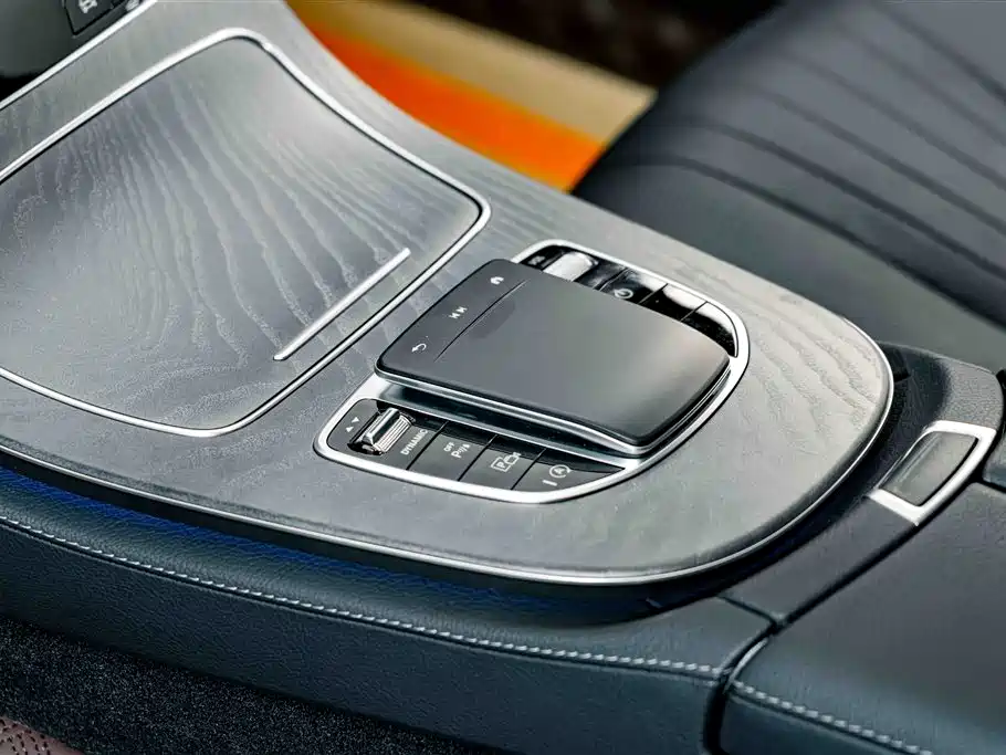 Mercedes-Benz CLS — миниатюра 16