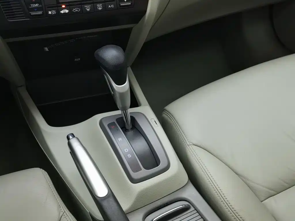 Honda Civic — миниатюра 13