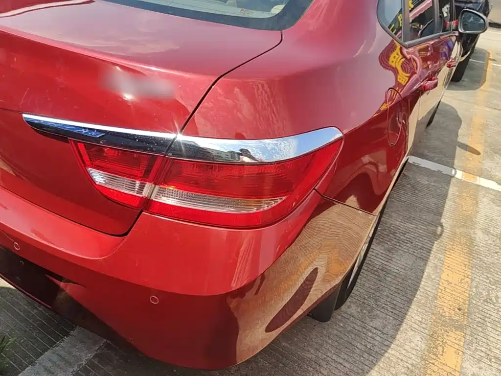 Buick Excelle — миниатюра 8