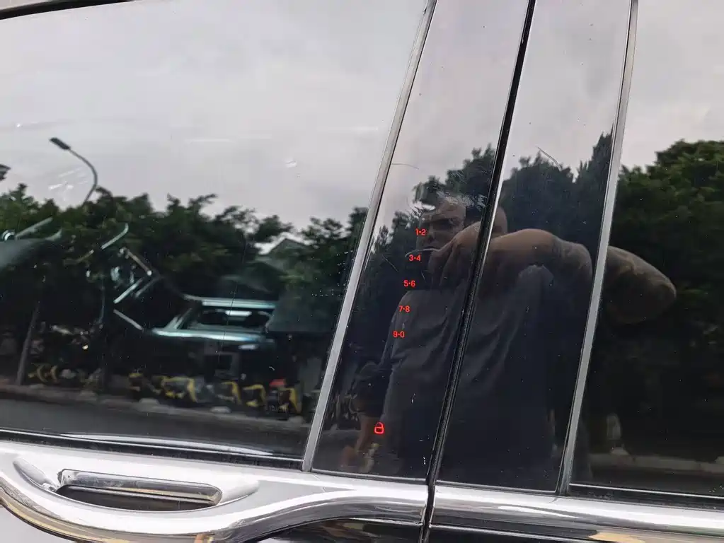 Lincoln Continental — миниатюра 5