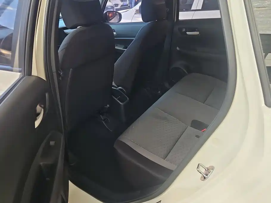 Honda Fit — миниатюра 11