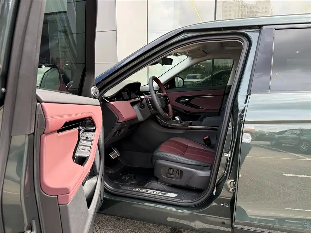 Land Rover Evoque — миниатюра 7