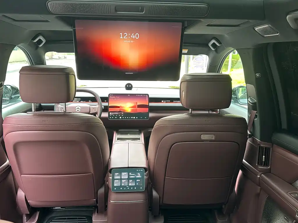 NIO ES8 2026 мест Executive