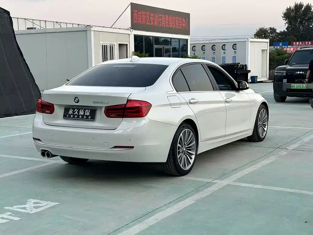 BMW 3 Series — миниатюра 7