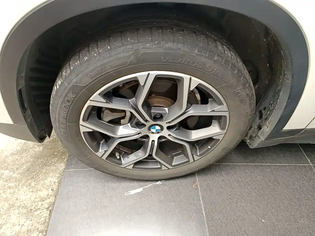 BMW X1 — миниатюра 23