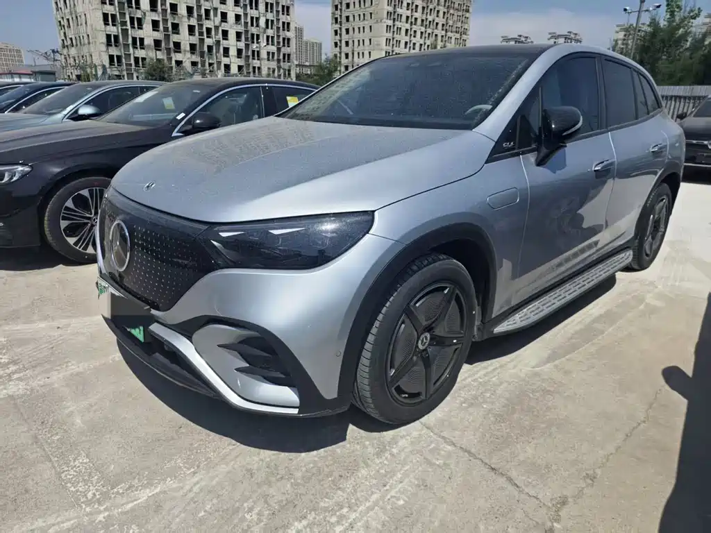 Mercedes-Benz EQE SUV 2026