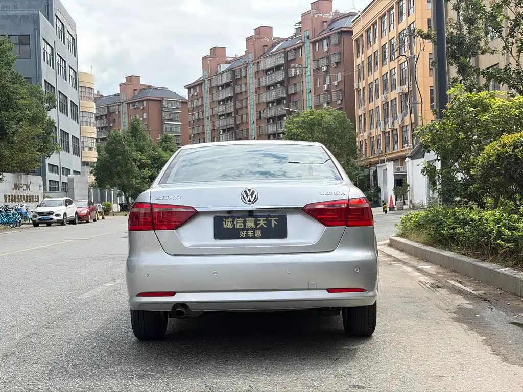 Volkswagen Lavida — миниатюра 7