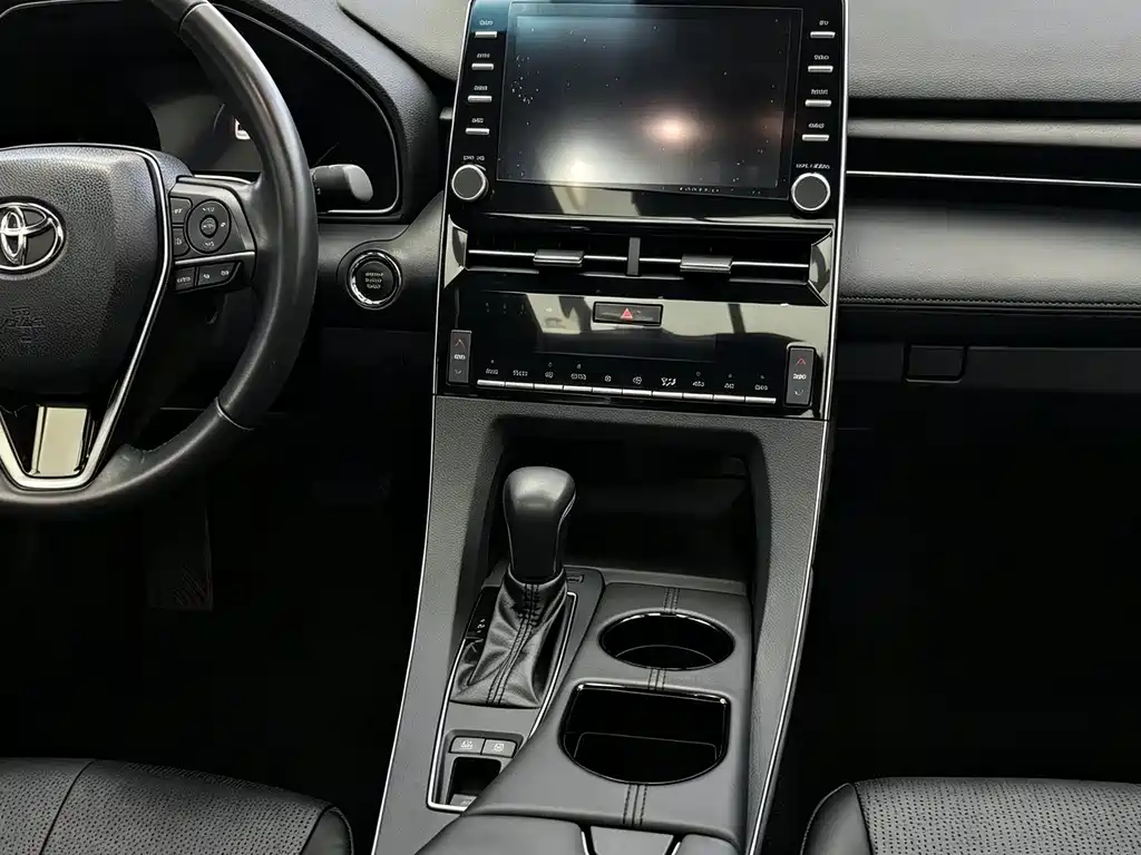 Toyota Avalon — миниатюра 9