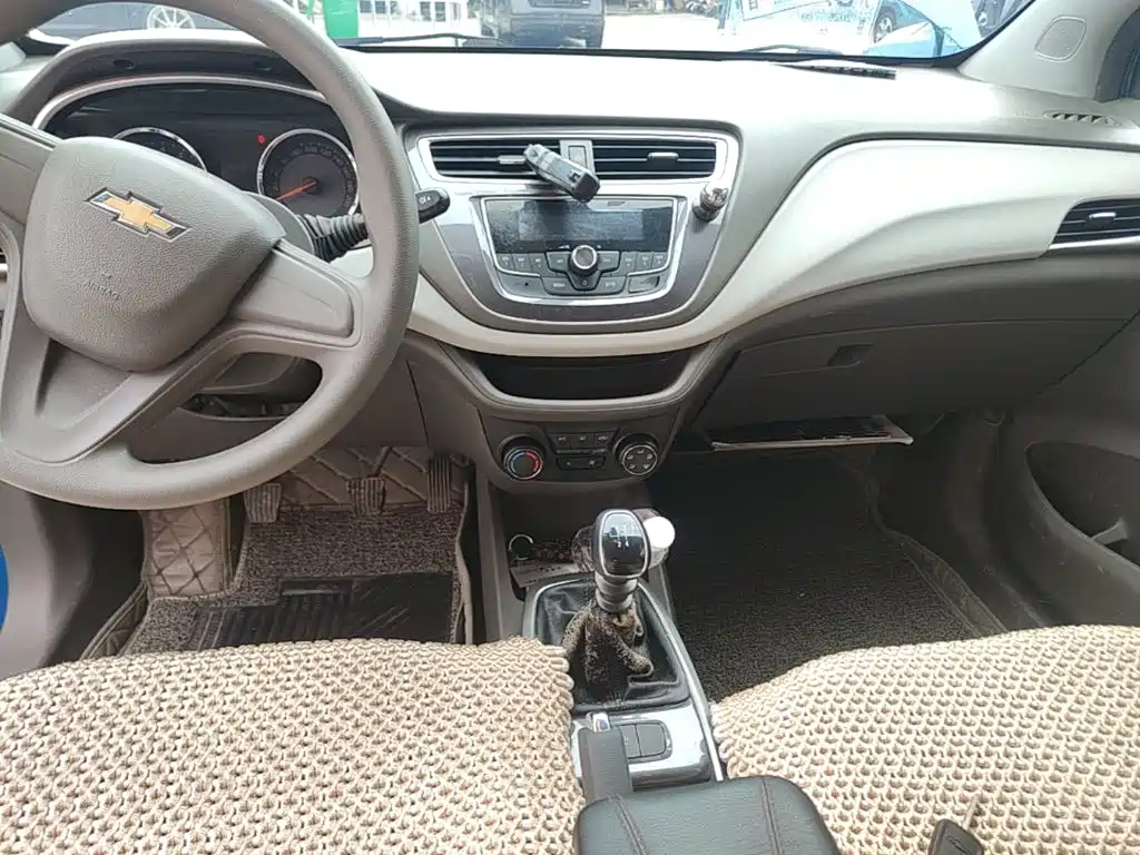 Chevrolet Lova RV — миниатюра 13