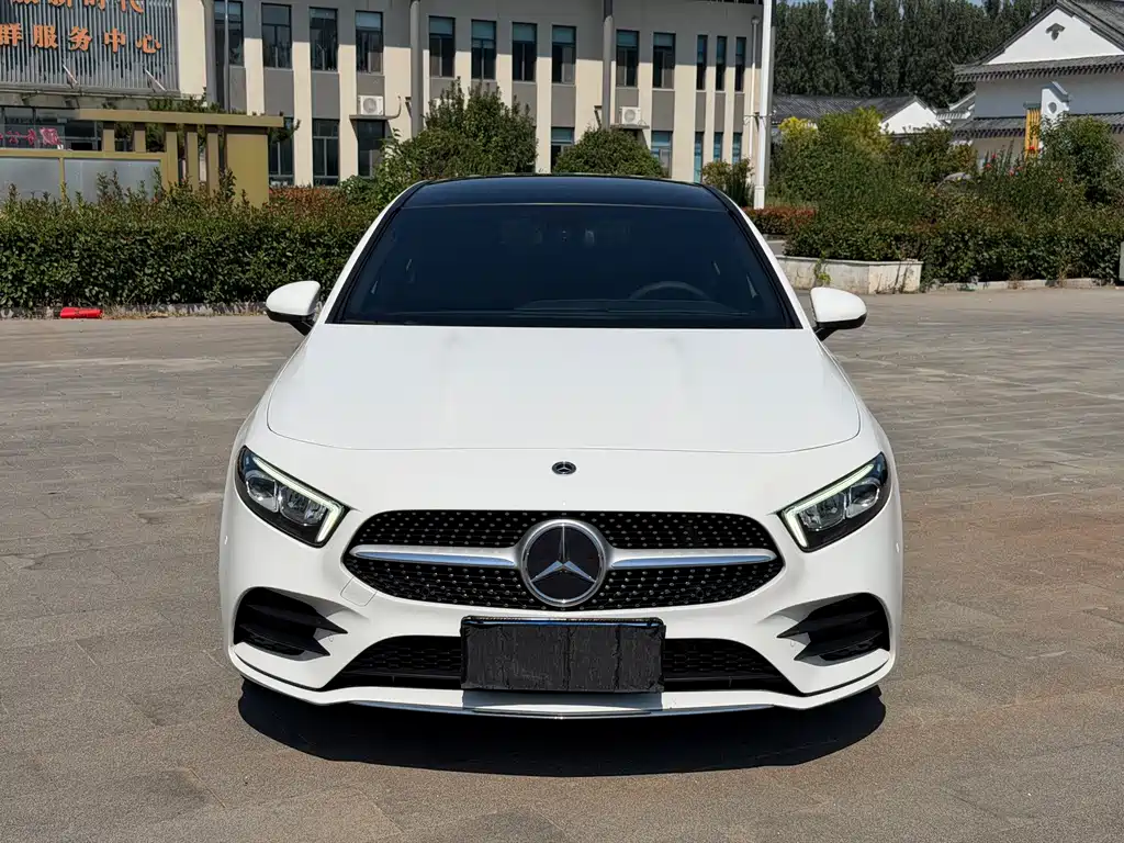 Mercedes-Benz A-Class — миниатюра 2