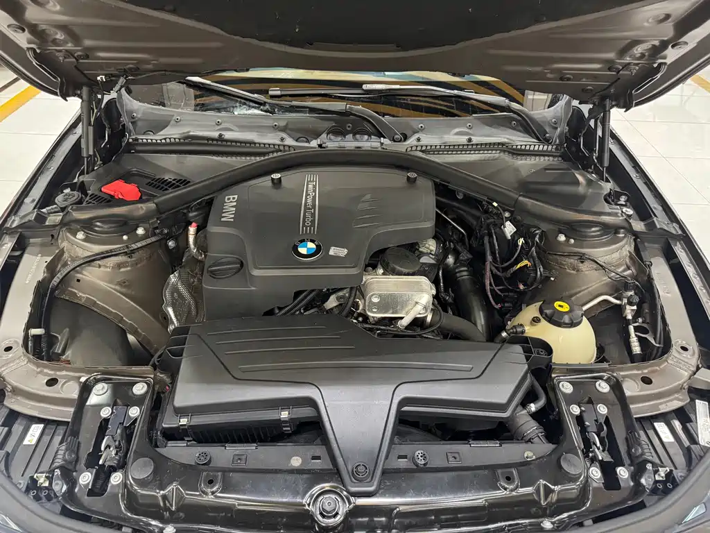 BMW 3 Series (Import) — миниатюра 4