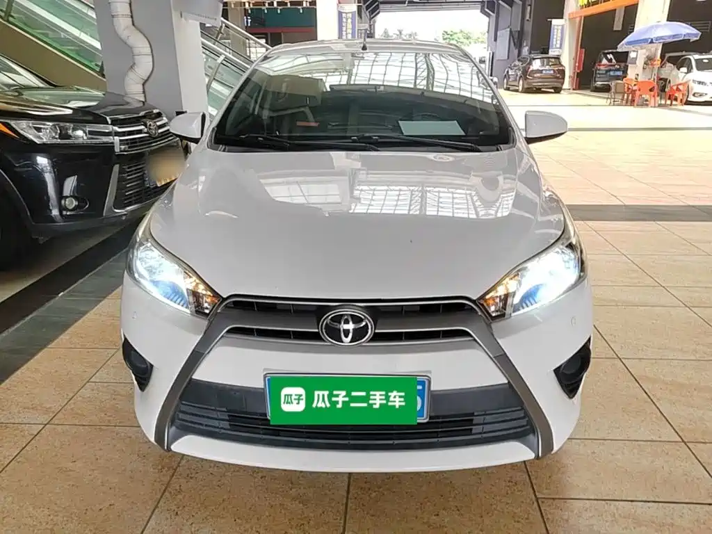 Toyota Yaris L — миниатюра 3