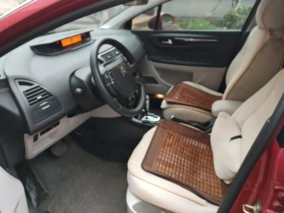Citroen C-Quatre — миниатюра 9