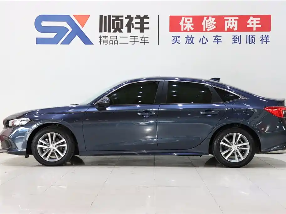 Honda Civic 240TURBO CVT Dynamic Momentum Edition, фото 6