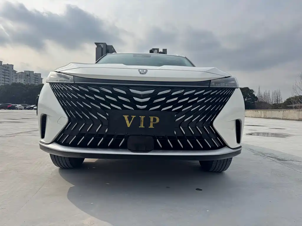 Roewe RX5 — миниатюра 2