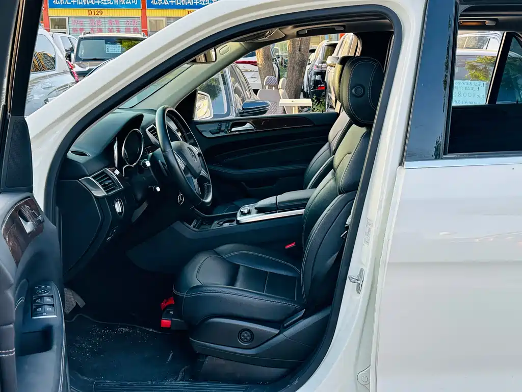 Mercedes-Benz M 2012 ML 350
