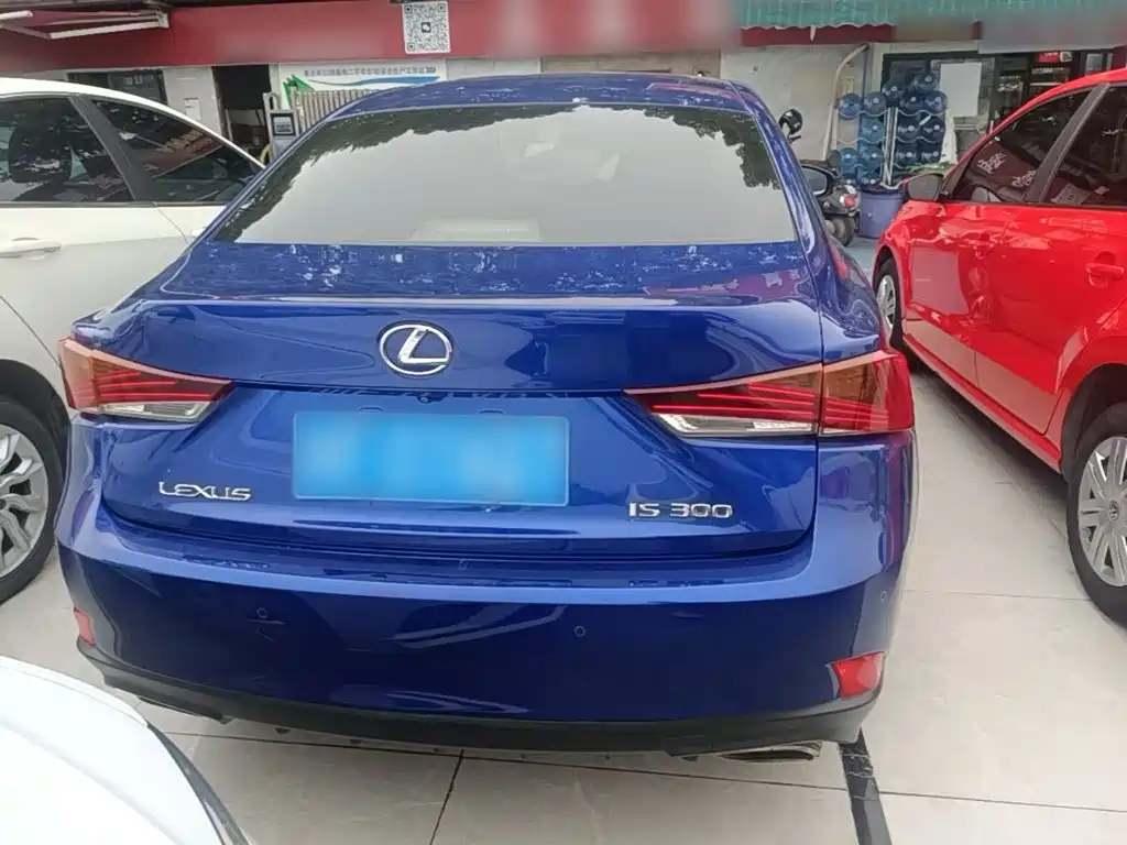 Lexus IS — миниатюра 6
