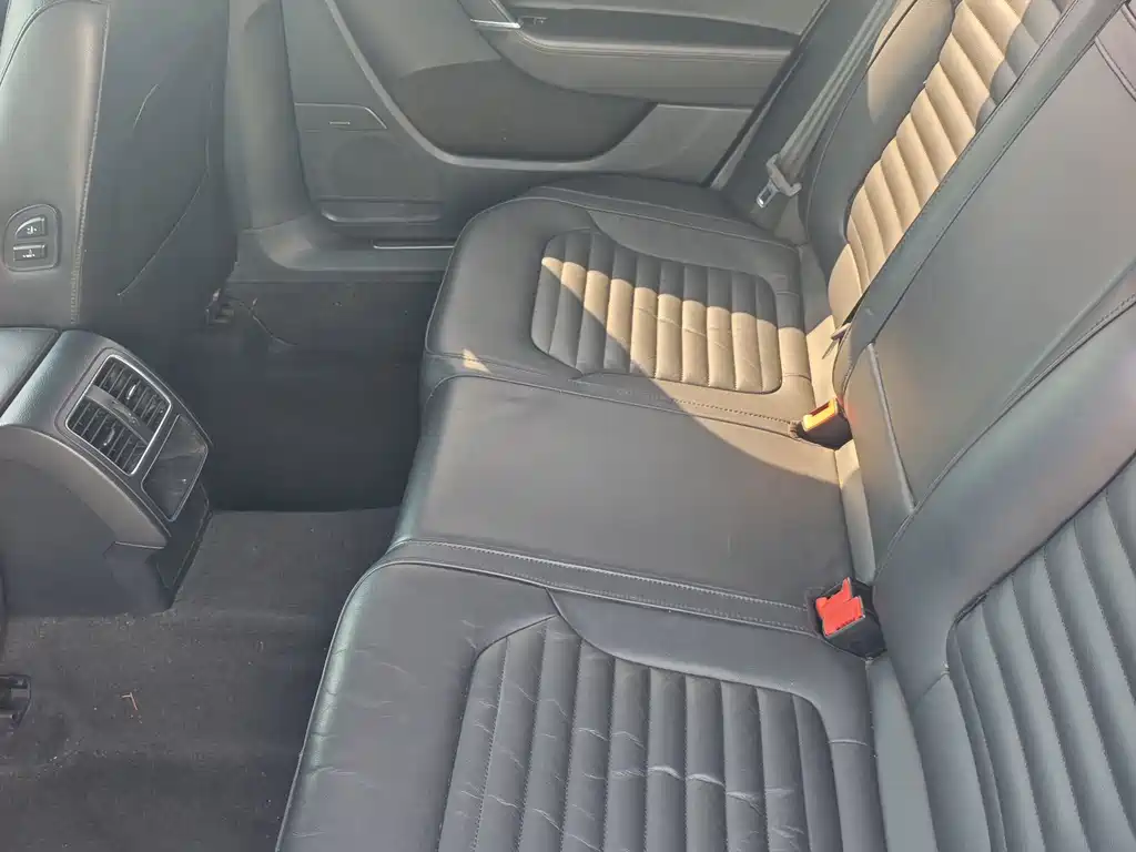Volkswagen Magotan — миниатюра 8