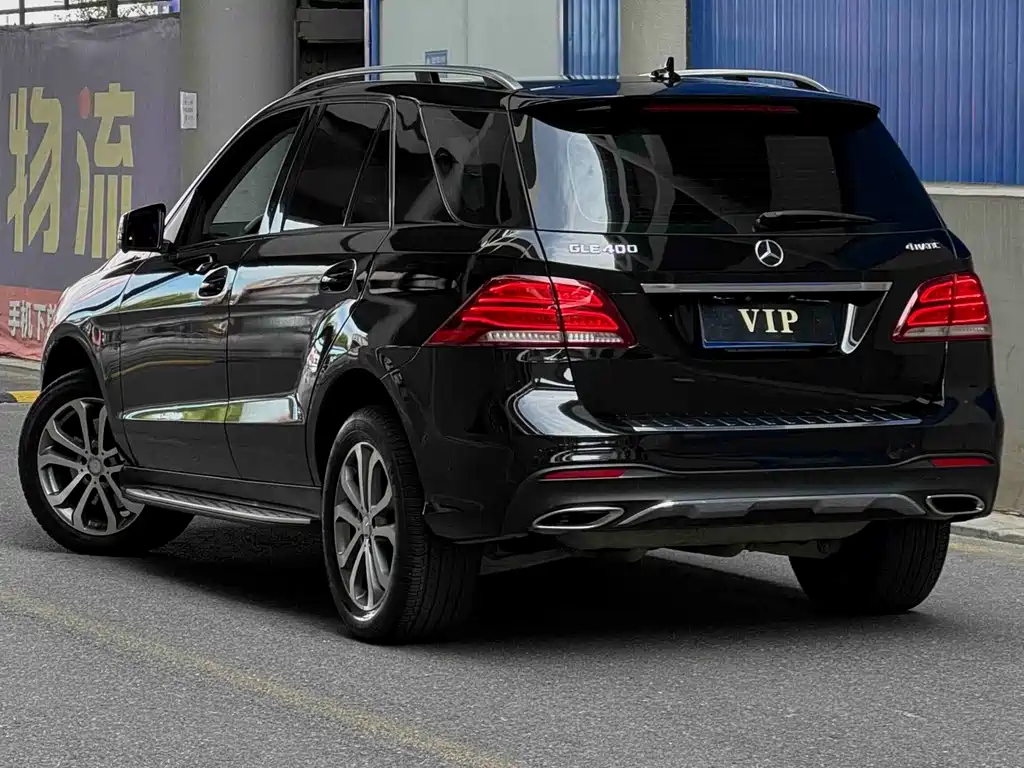Mercedes-Benz GLE (Import) — миниатюра 6
