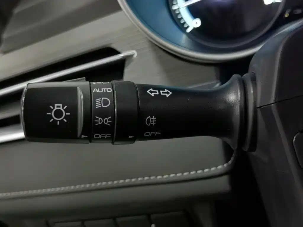 Geely Emgrand — миниатюра 21