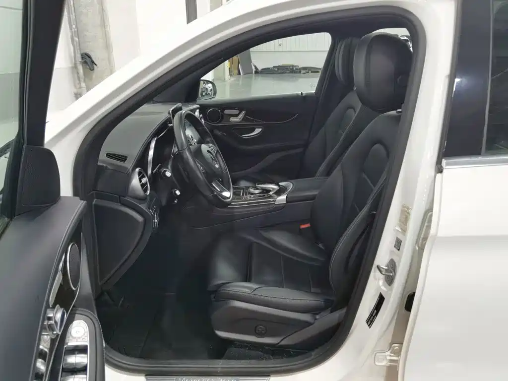 Mercedes-Benz GLC — миниатюра 10