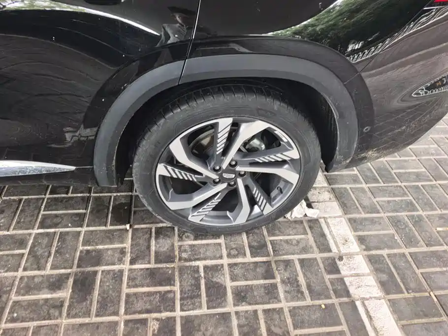 Geely Xingyue L — миниатюра 6