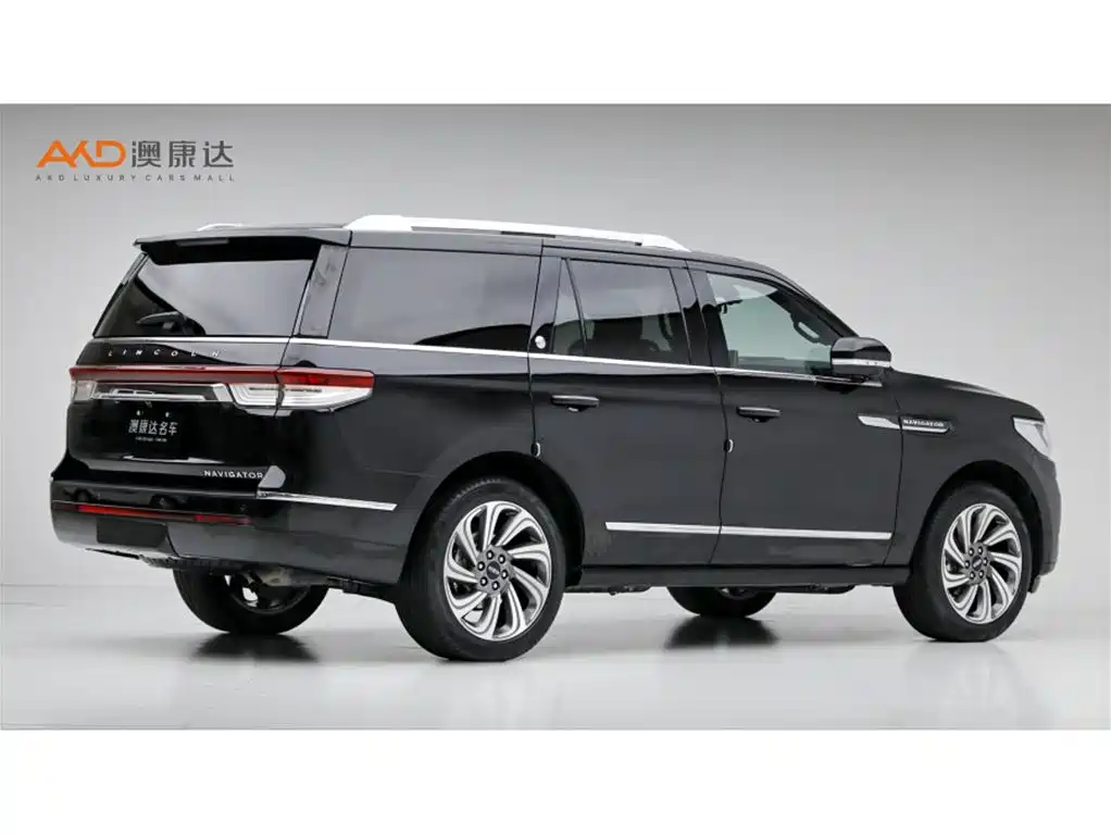Lincoln Navigator — миниатюра 3