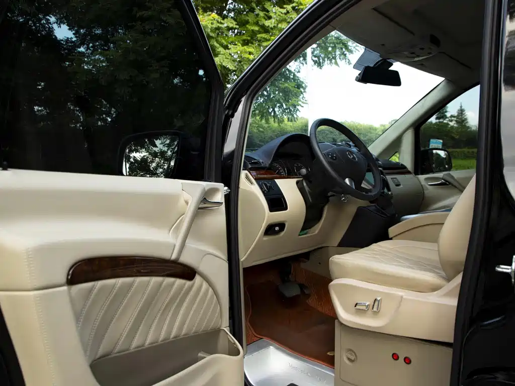 Mercedes-Benz Viano — миниатюра 11