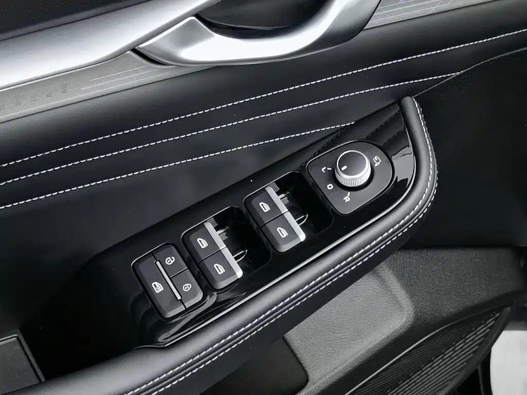 Geely Xingrui — миниатюра 9