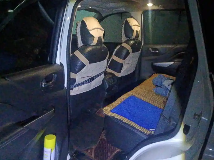 Nissan Terra — миниатюра 11