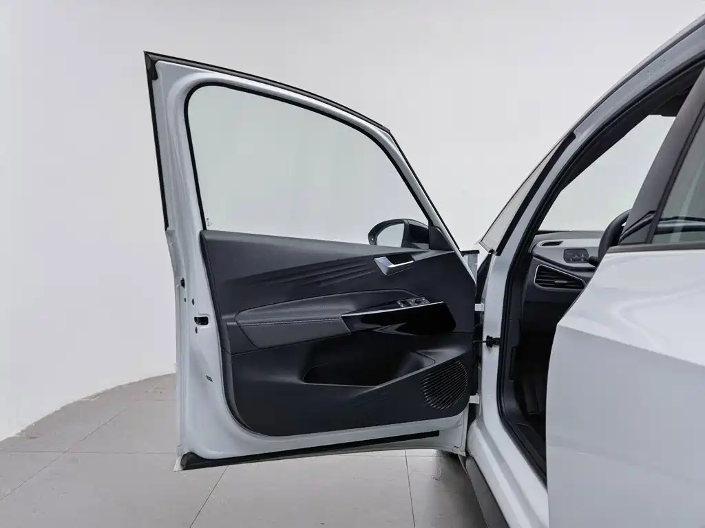 Volkswagen ID.3 — миниатюра 8