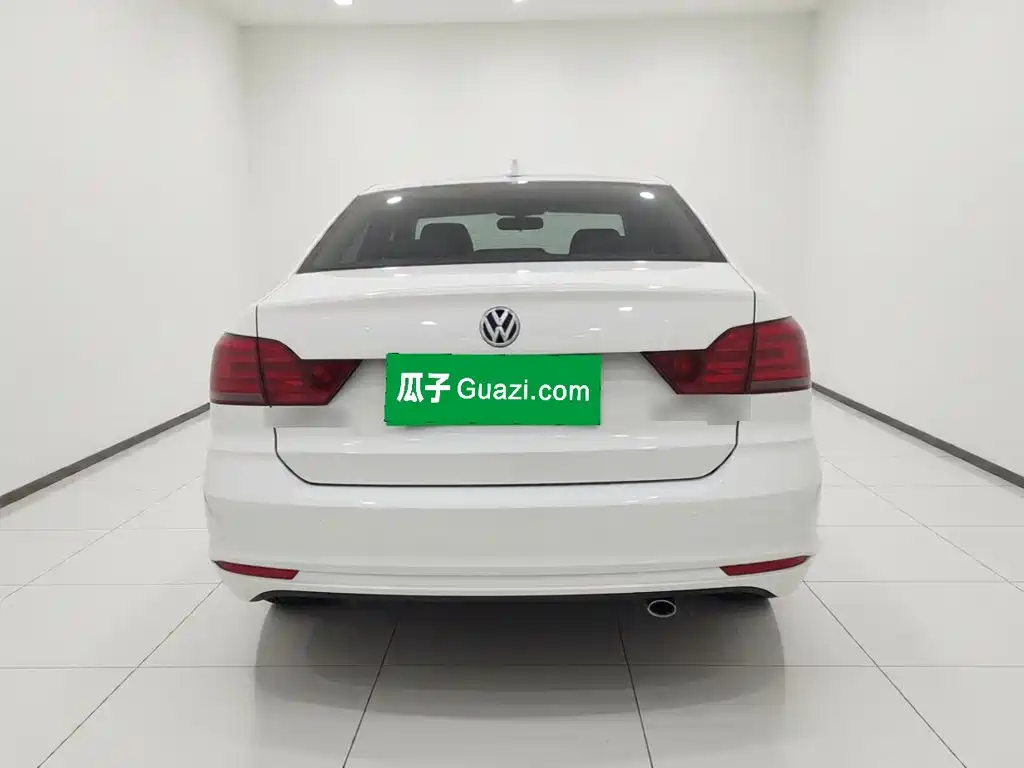 Volkswagen Santana — миниатюра 5