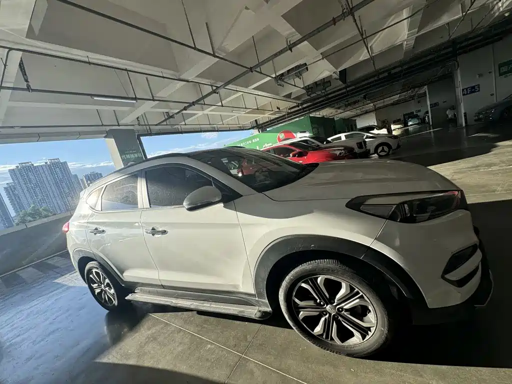 Hyundai Tucson — миниатюра 26