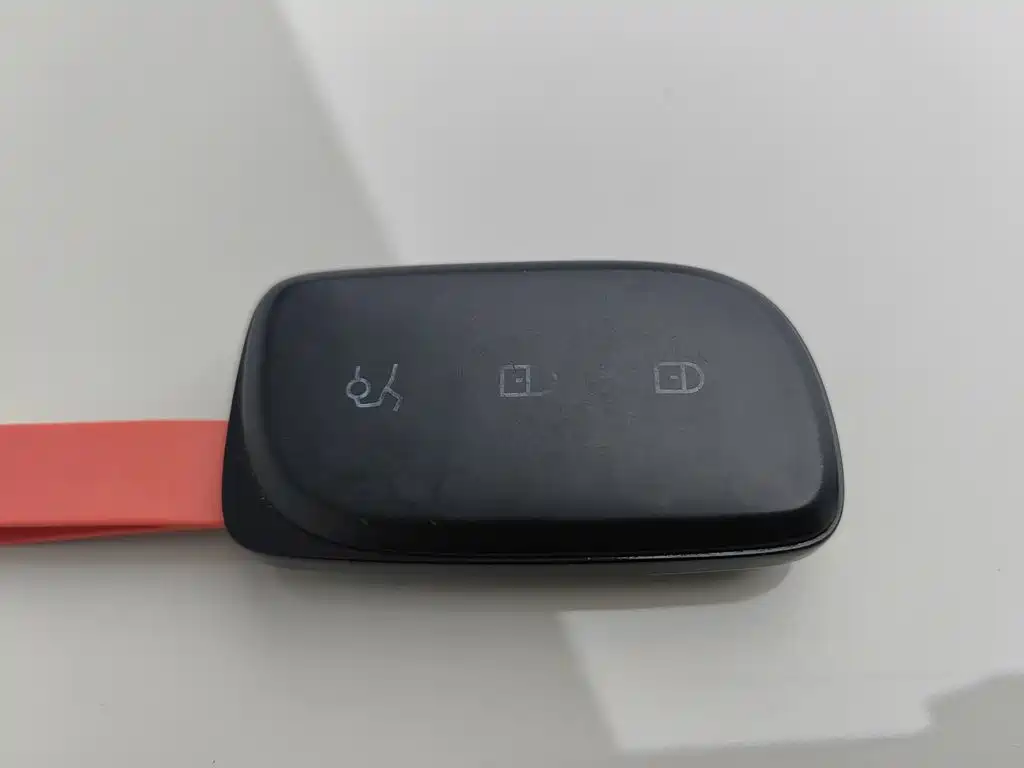 Lynk & Co Z20 — миниатюра 19