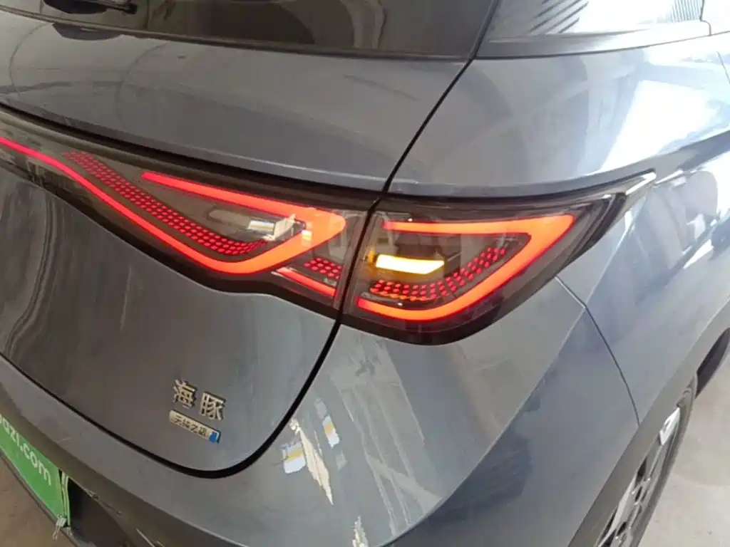 BYD Dolphin — миниатюра 8