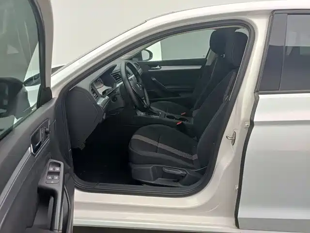 Volkswagen Lamando — миниатюра 12