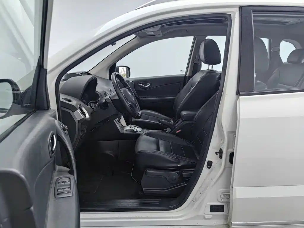 Renault Koleos (Import) — миниатюра 10