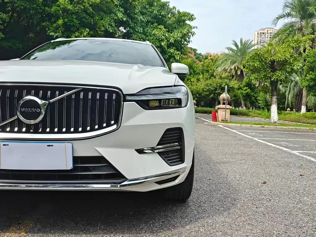 Volvo XC60 — миниатюра 11