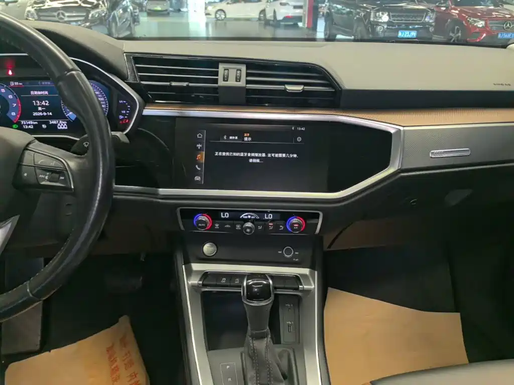 Audi Q3 — миниатюра 13