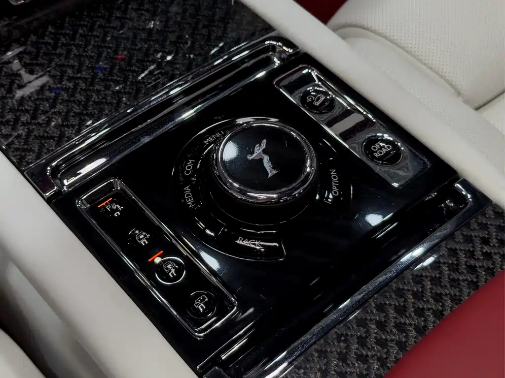 Rolls-Royce Cullinan — фотографии объявления, Фото 11