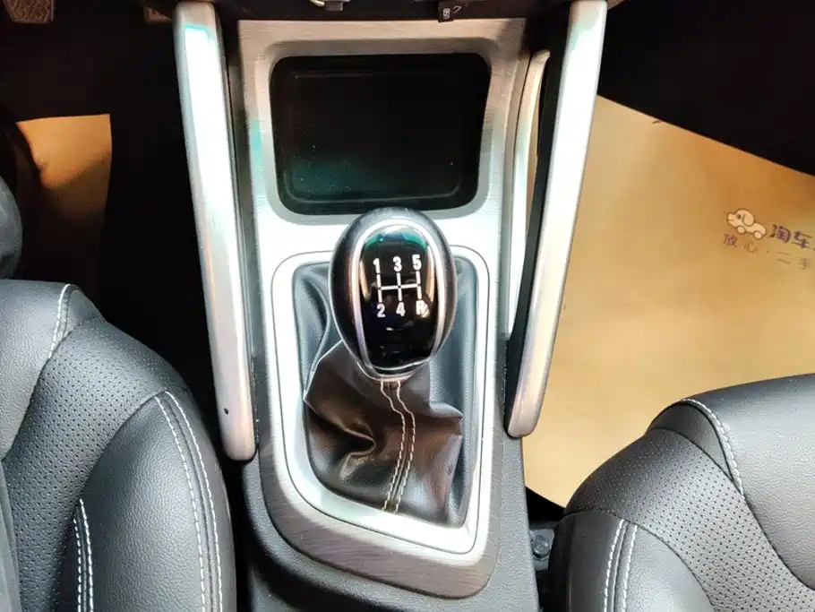 Geely Vision X3 — миниатюра 16