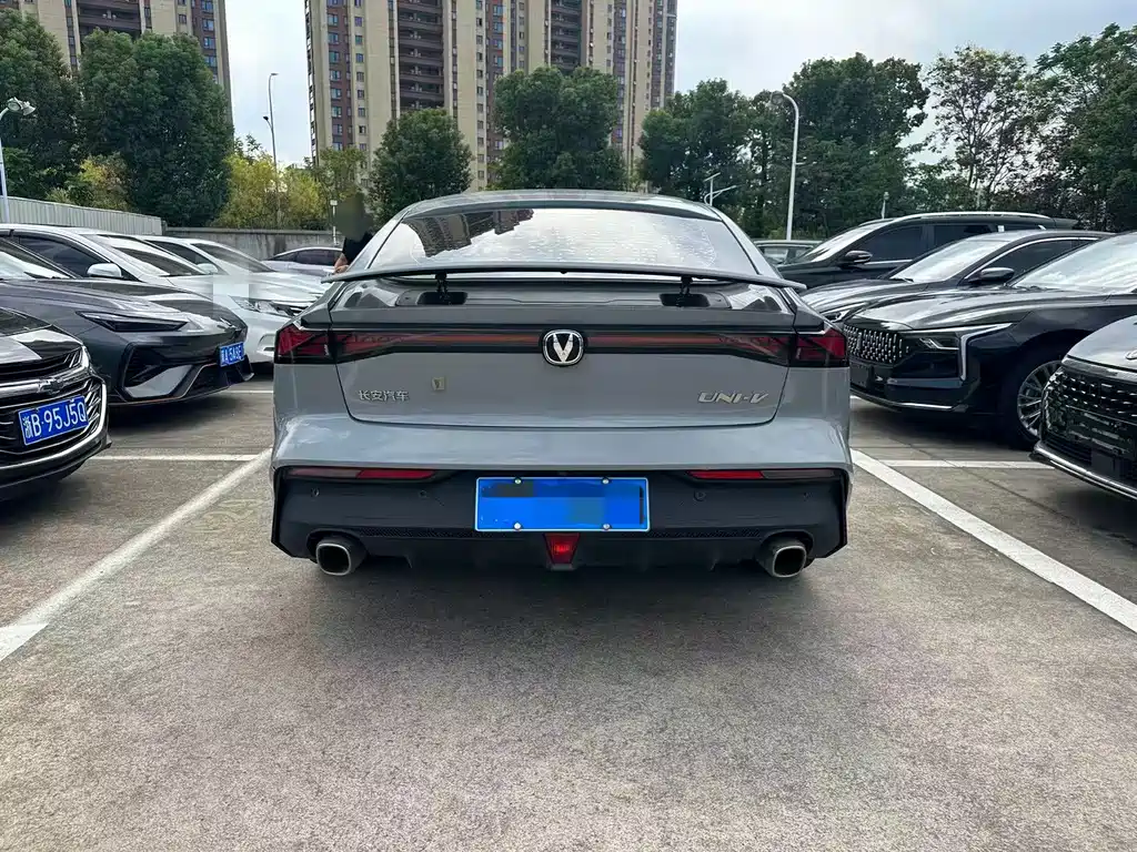 Changan UNI-V — миниатюра 12