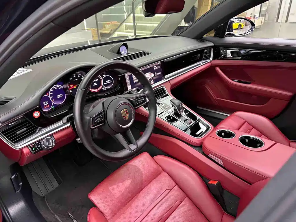 Porsche Panamera — миниатюра 3