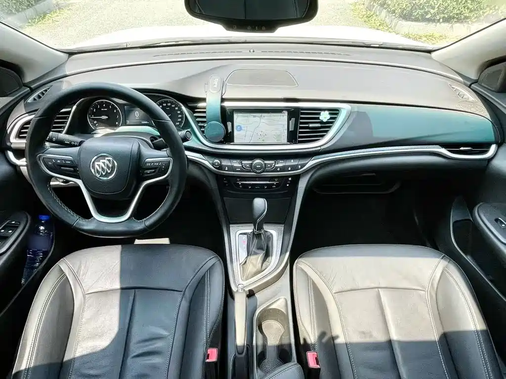 Buick Excelle — миниатюра 10