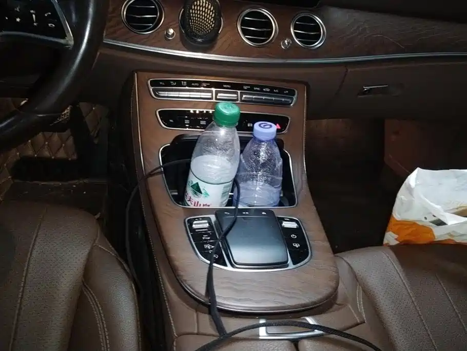 Mercedes-Benz E-Class — миниатюра 16