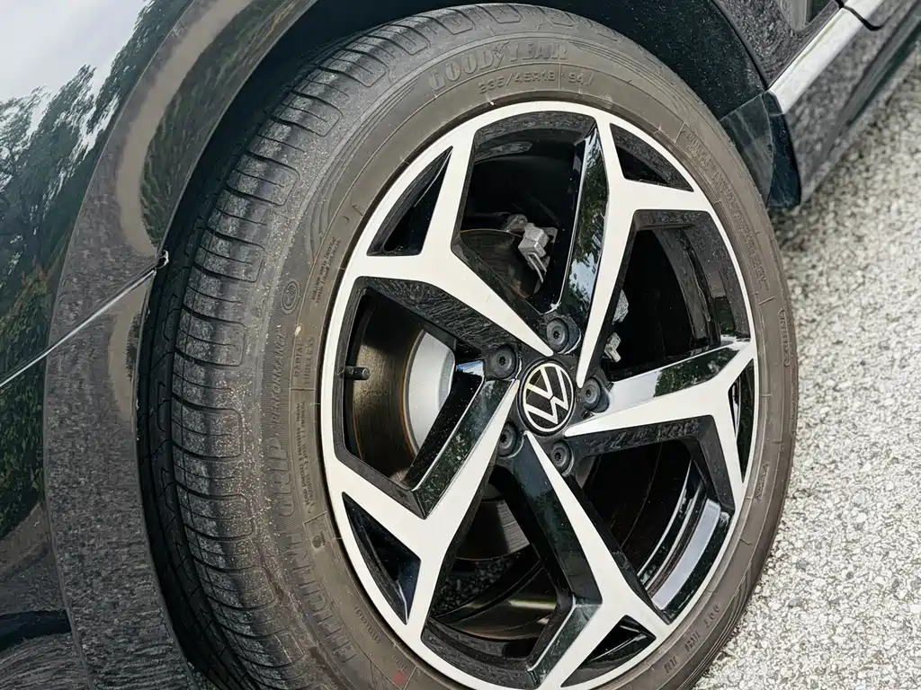 Volkswagen Magotan 2023 200 330TSI DSG Lead