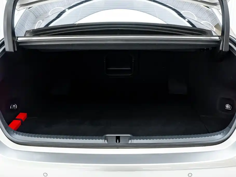 Lexus ES — миниатюра 12