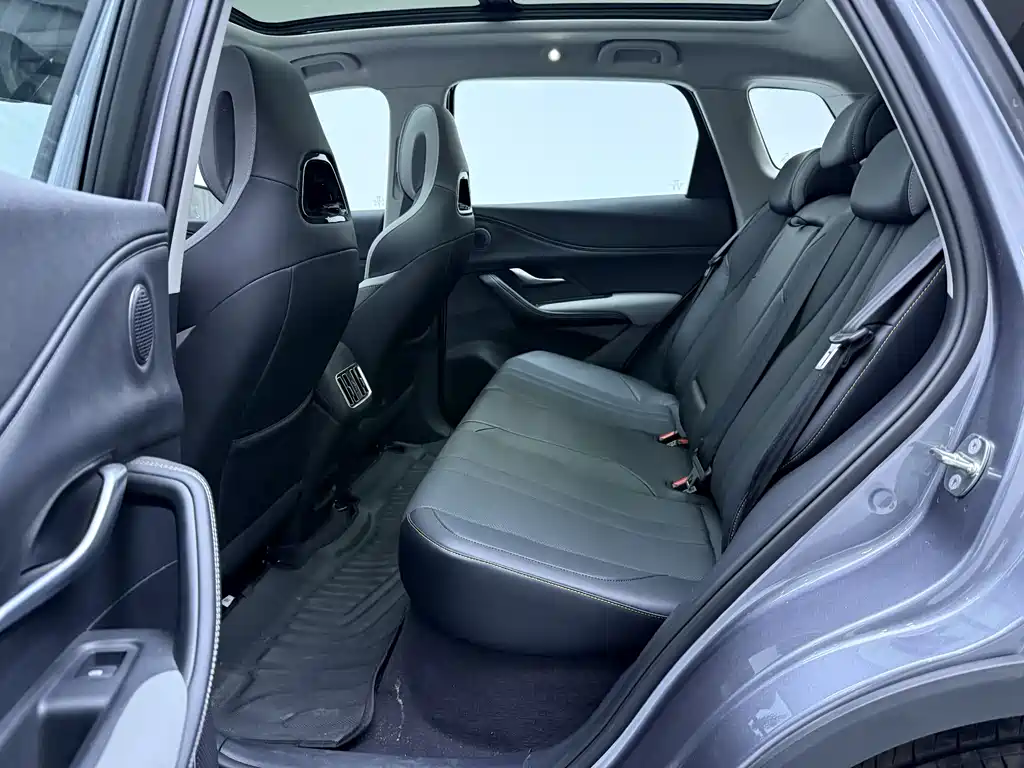 BYD SEA LION 05 DM I