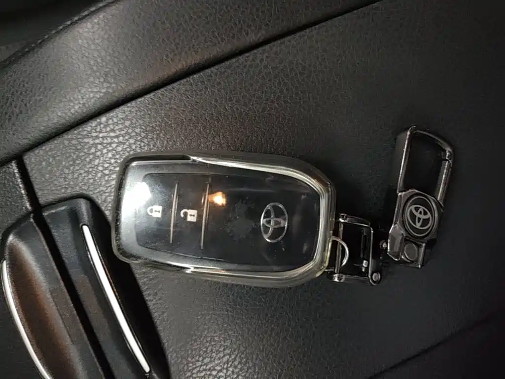 Toyota Highlander — миниатюра 9