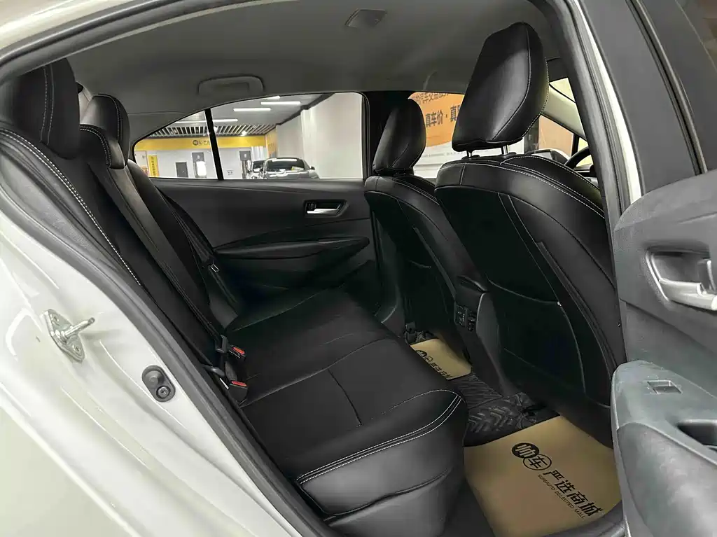 Toyota Corolla — миниатюра 11